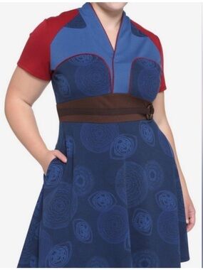 Her Universe Marvel Doctor Strange In The Multiverse Of Madness Cosplay Dress XL